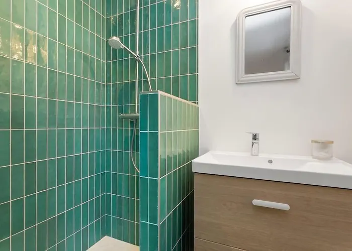 Дом отдыха Maison Face A La Dans Un Domaine Ecologique *