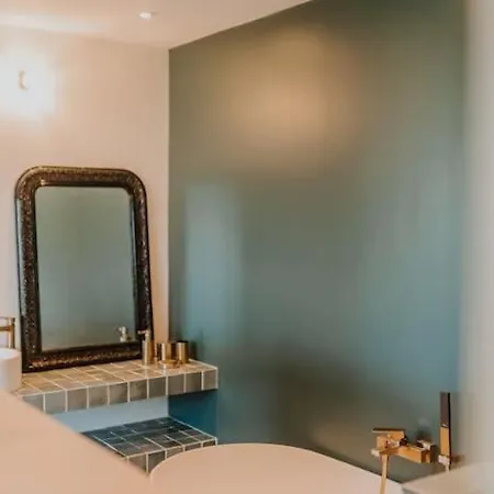 Prázdninový dům Maison Face A La Dans Un Domaine Ecologique