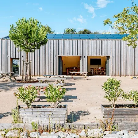 Du Domaine Des Roches Face A La - Acces Direct Villerville