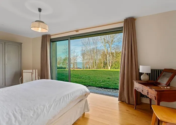 Maison Face A La Dans Un Domaine Ecologique וילרוויל